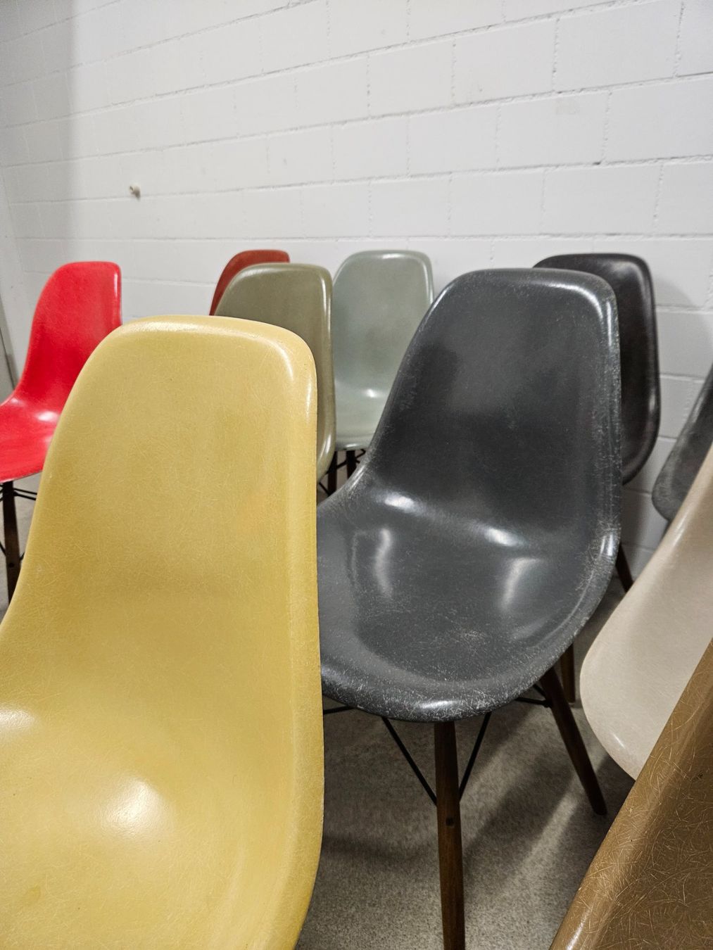 Vitra Sedie: Eames/ vitra / herman Miller – Usato da Zürich venduto da Lukasz 4