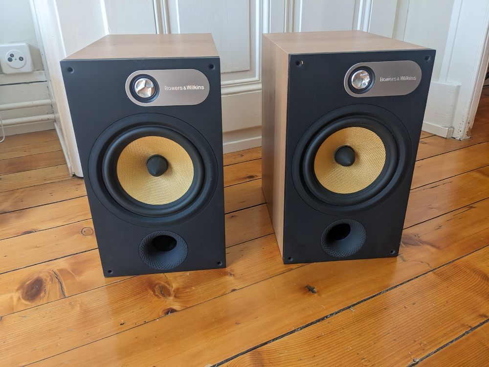 Bowers & Wilkins (B&W) 685 Speakers | Kaufen auf Ricardo