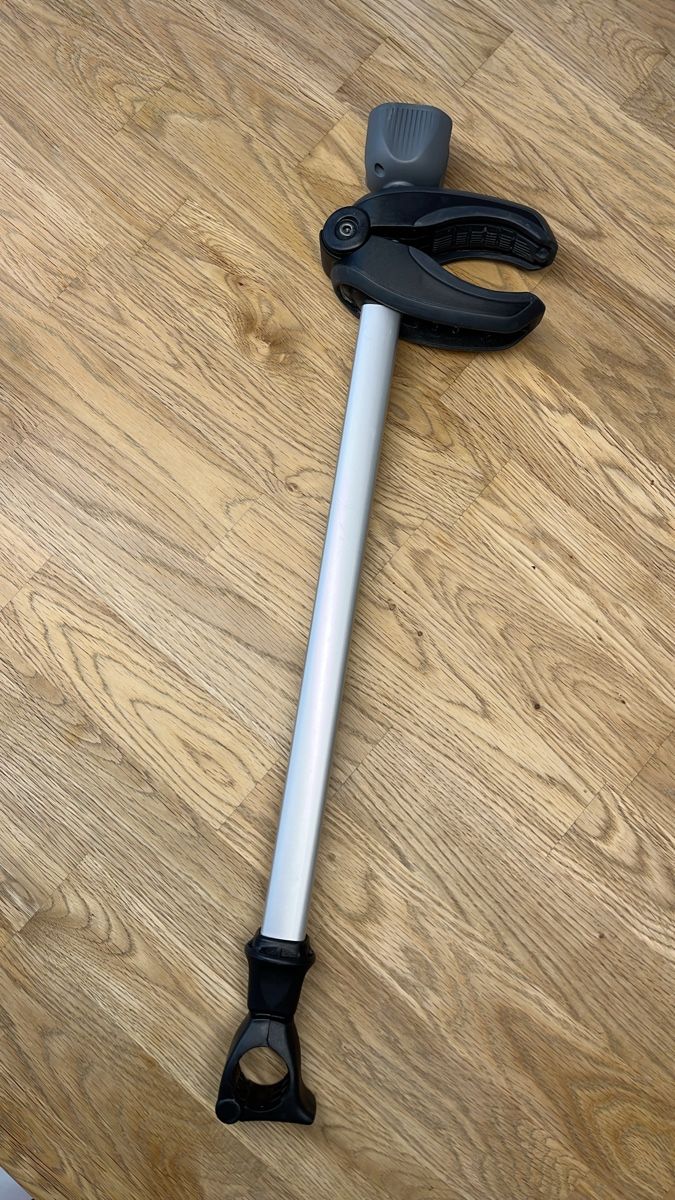 Thule Supporti per biciclette: Thule Bike Holder Long L= 482mm – Nuovo (secondo la descrizione) da Bösingen venduto da Mike2058blau