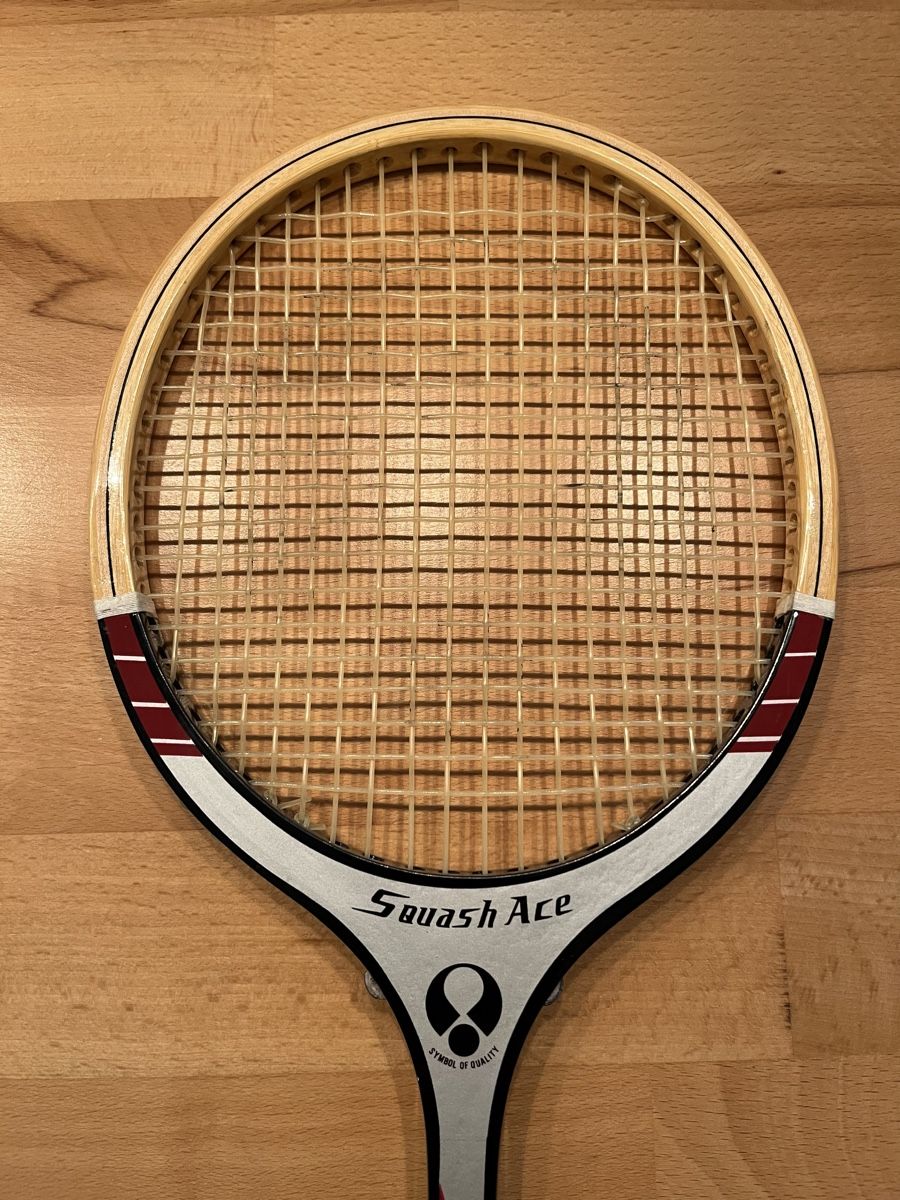 Racchette: Nostalgischer Squashschläger mit Hülle – Usato da Aarau venduto da Gipfelstuermer 2