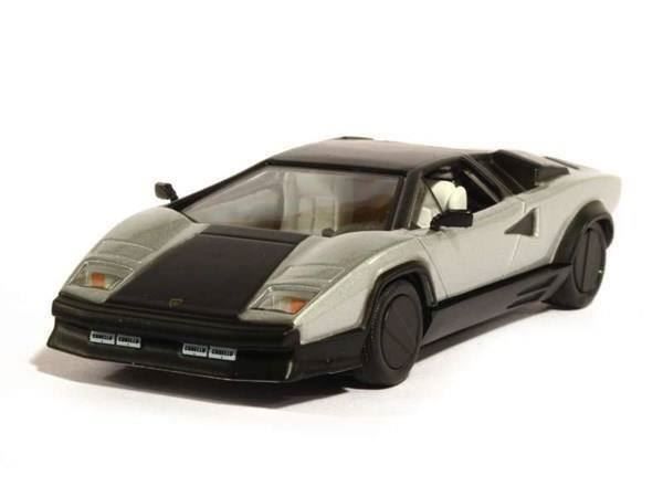 Lamborghini Modellini d'auto: Lamborghini Countach Evoluzione 1987 silber / matt-schwarz – Nuovo e nell'imballaggio originale da Gerlafingen venduto da espero88 3