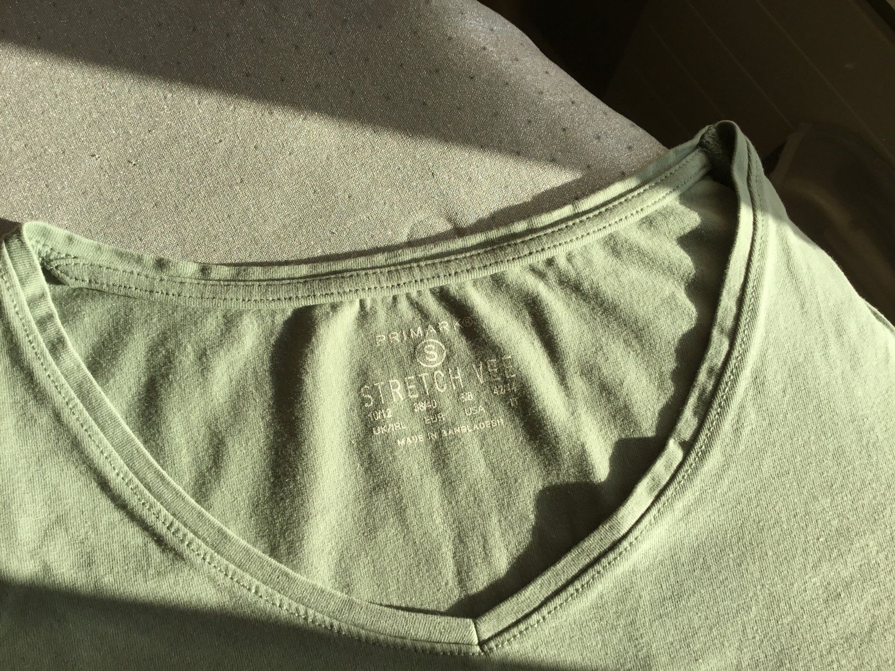 Primark T-shirt: T-Shirt Gr. S, 95% Baumwolle – Usato da Thalwil venduto da gb_ea2000 5