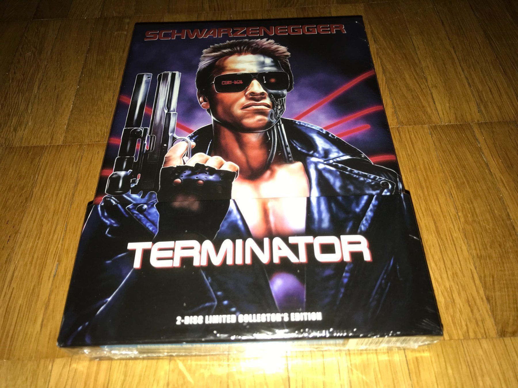 Tutti i DVDs: Terminator - MEDIABOOK - WATTIERT - UNCUT – Nuovo e nell'imballaggio originale da Basel venduto da havsok