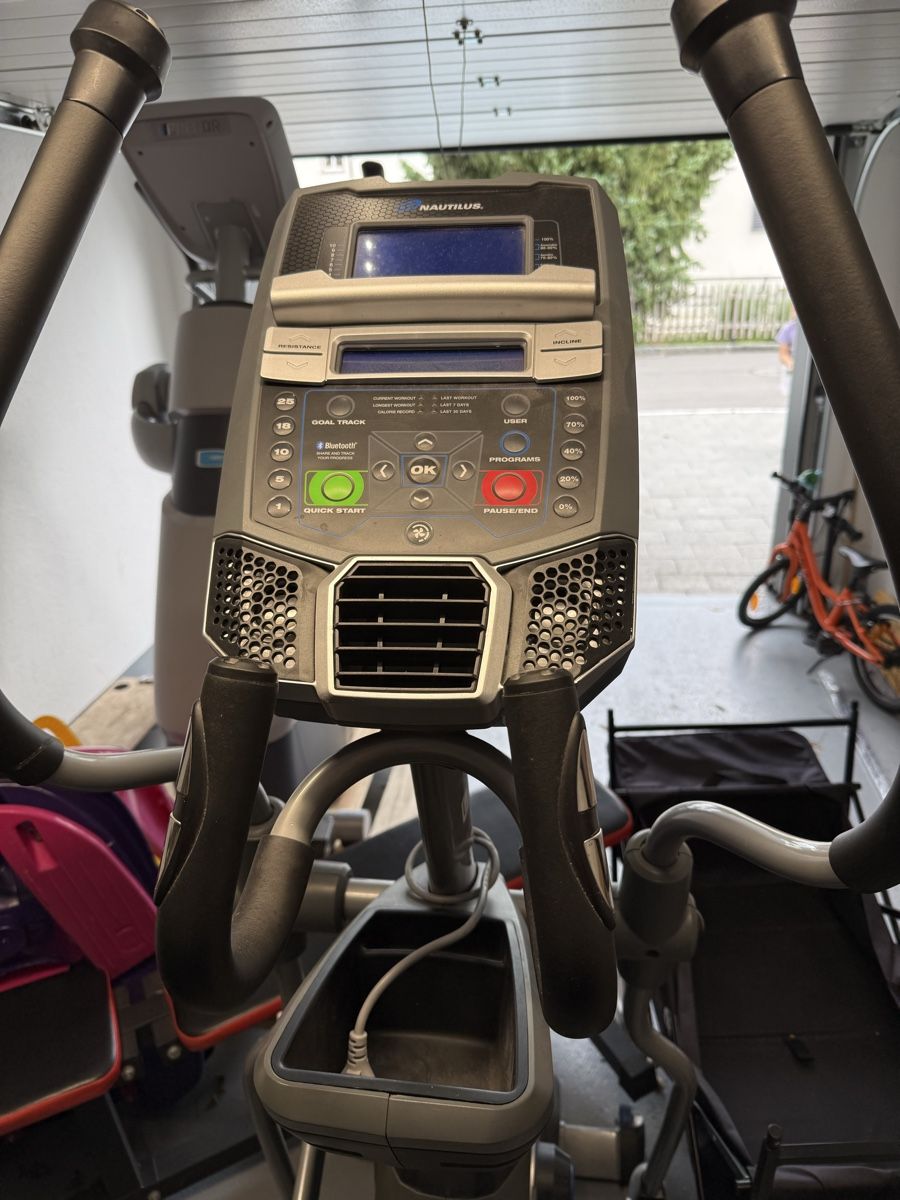Nautilus Hometrainer: Nautilus E626 Crosstrainer / Ellipsentrainer – gebraucht – Usato da Aarau venduto da AlterSchwede75 1