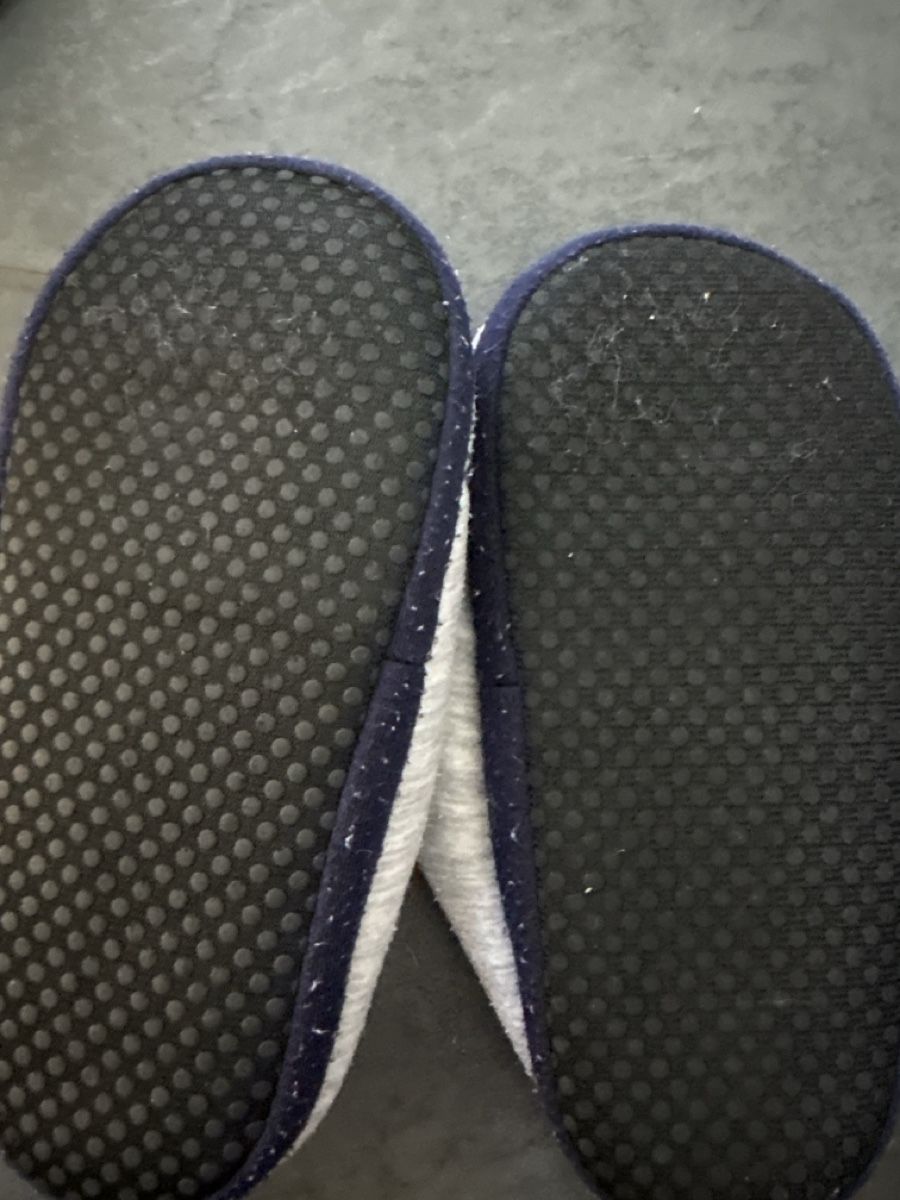 Scarpe per ragazzi: Minicraft Hausschuhe – Usato da Spreitenbach venduto da bea_wrh6 2