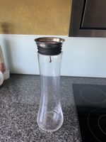 Karaffe Glas Edelstahl mit Tropfstopp neuwertig Marke Menu