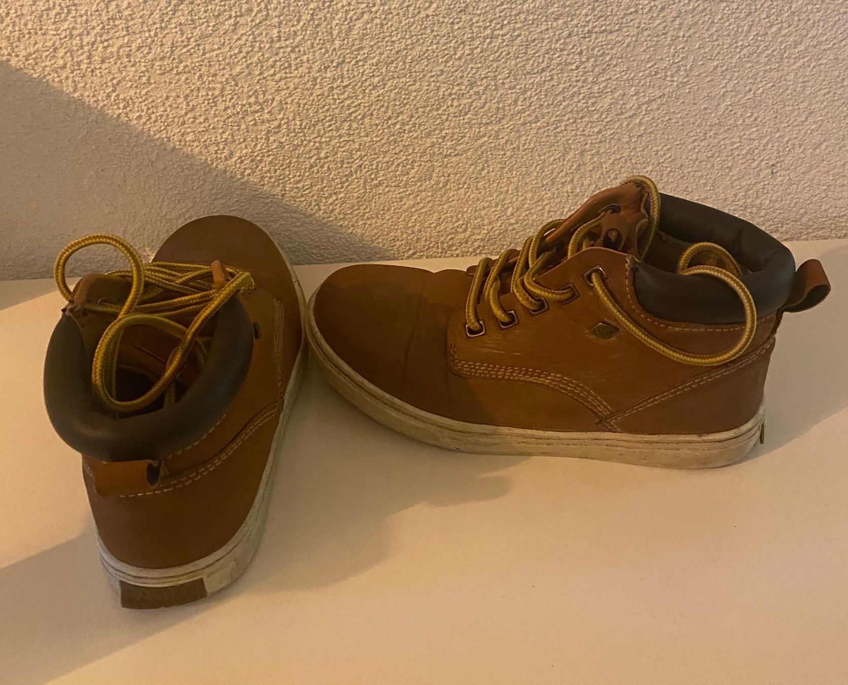 Scarpe per ragazzi: Schuhe – Usato da Brienz BE venduto da row_7mxr 1