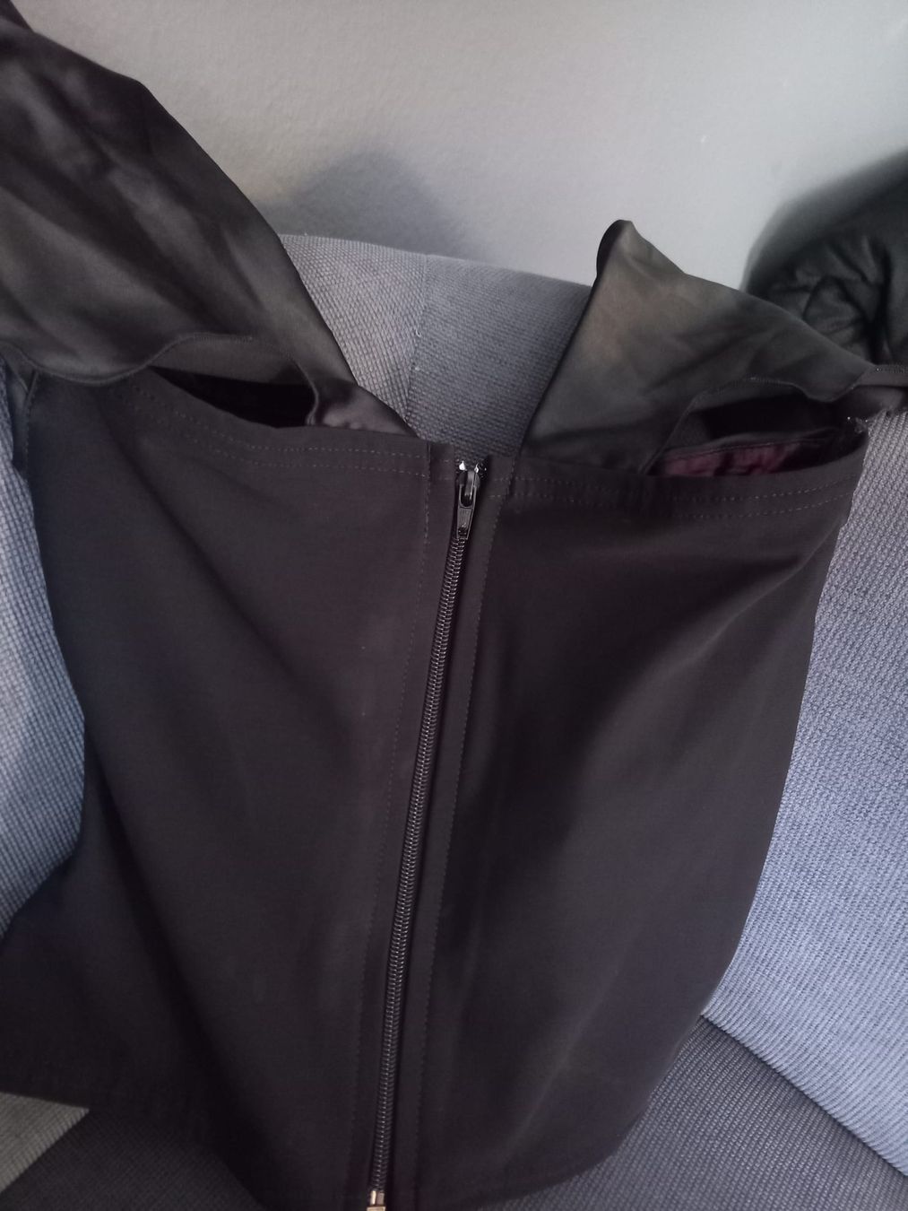 Kleiderpakete: Baylis &  Knigkt Satin Top und Rock – Gebraucht aus Stäfa von krp54 1