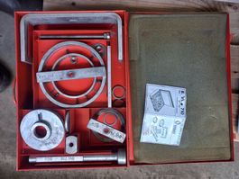 Oldtimer Renault div. Spezial - Werkzeuge LOT R4 / R5 usw.