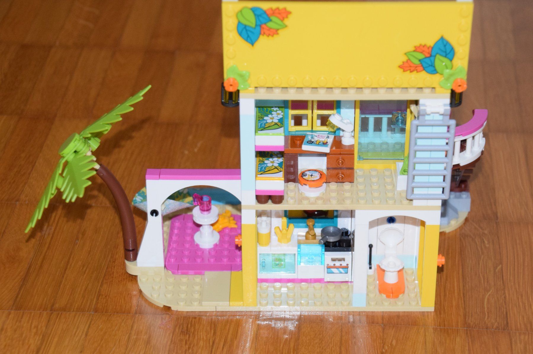 Lego Giocattoli: Lego Friends- Strandhaus mit Tretboot – Usato da Lausen venduto da Rotezora79 3