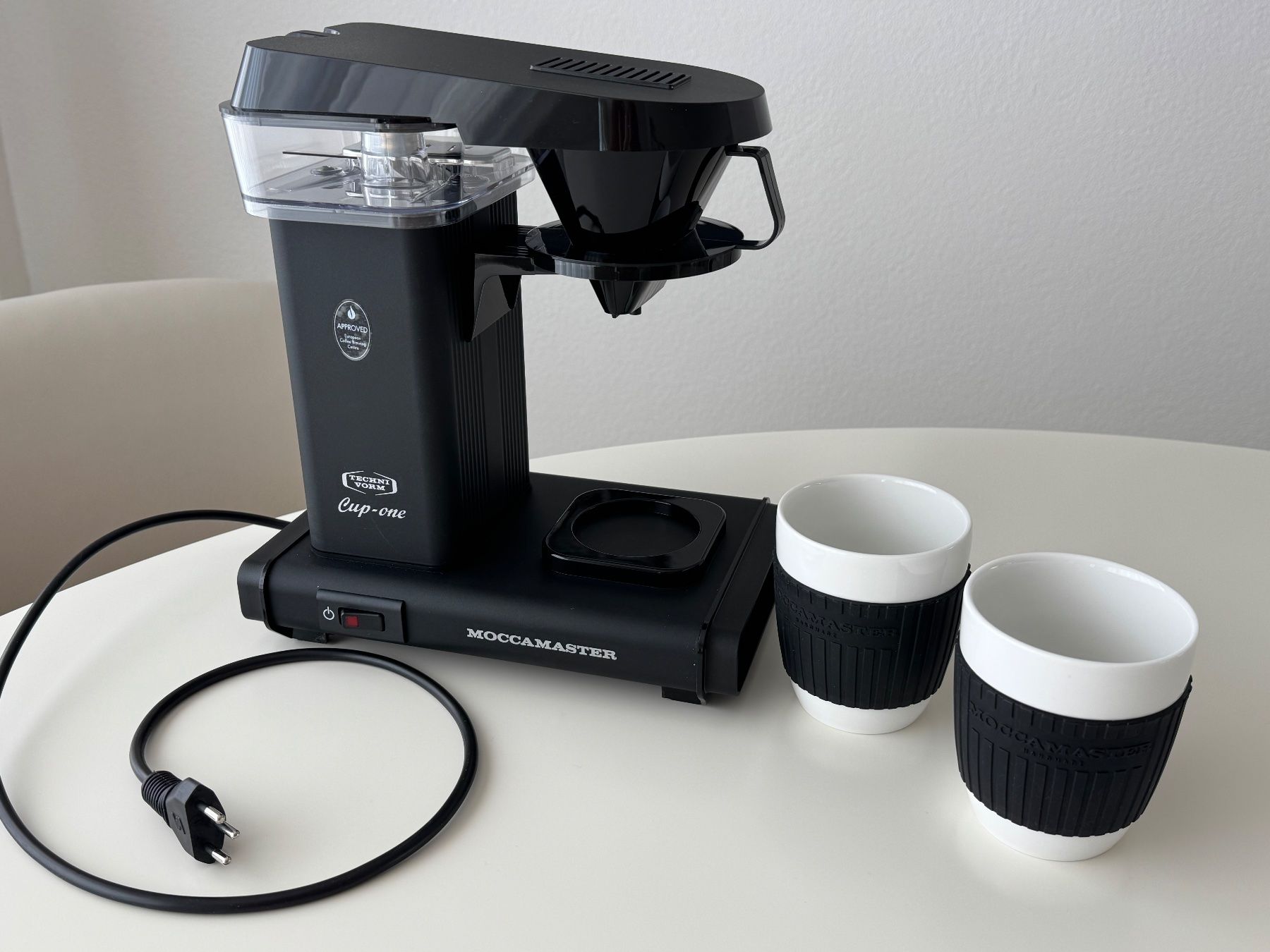 Moccamaster Macchine per caffè & Macchine per espresso: Moccamaster Cup One schwarz, unbenutzt, Schweizer Modell – Nuovo e nell'imballaggio originale da Rheinfelden venduto da kiks69