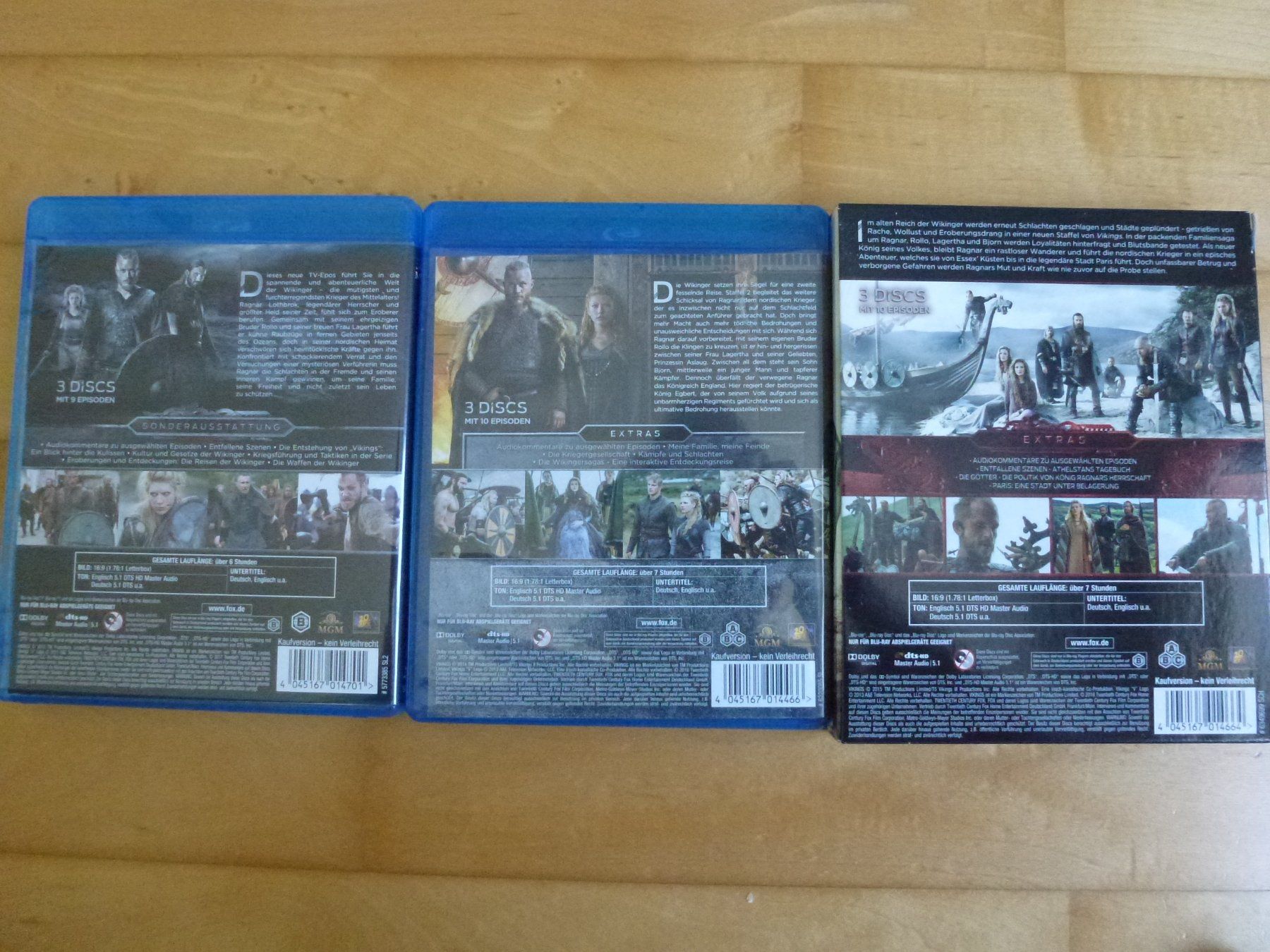 Tutti i DVDs: Vikings - Staffel 1 - 3  (9 Blu-Rays) – Nuovo (secondo la descrizione) da Bern venduto da Frebo 1