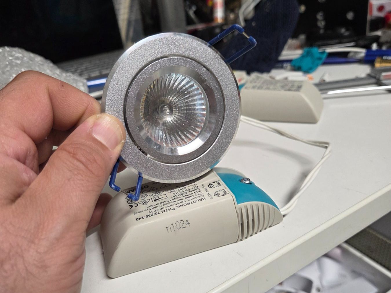 Lampadari & plafoniere: Halogen Regent Einbaustrahler Einbauleuchte Spot Schwenkbar – Usato da Zürich venduto da Alibaba1234 7