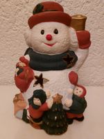 Niedlicher Schneemann mit Kindern, Teelichthalter