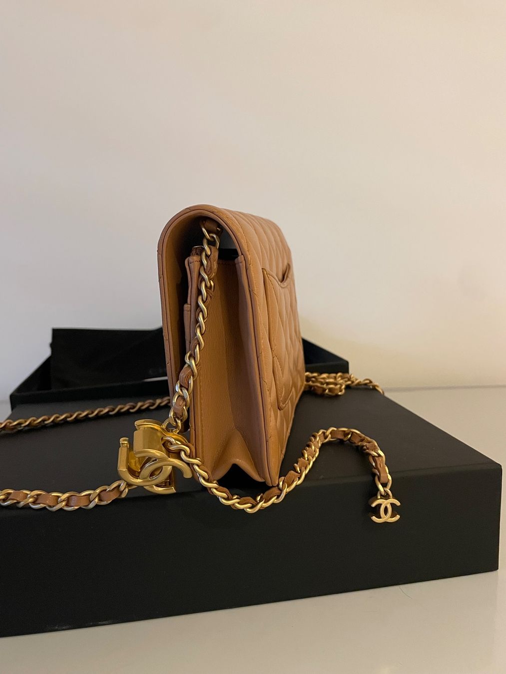 Chanel Borse da donna: Chanel (2025) – Nuovo (secondo la descrizione) da La Tour-de-Peilz venduto da DressingEKL 4