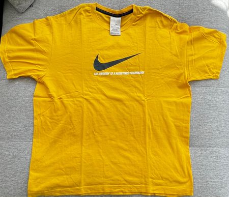Nike T-Shirt Gelb in der Grösse XL selten Vintage 90er