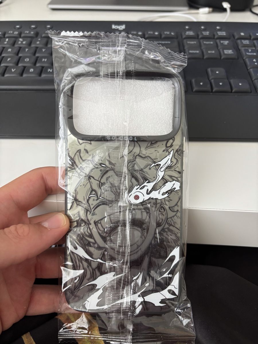 Coques & Protection écran: One Piece Luffy iPhone 17 pro max Case Hülle – Neuf avec emballage d'origine à Gisikon par nusti1
