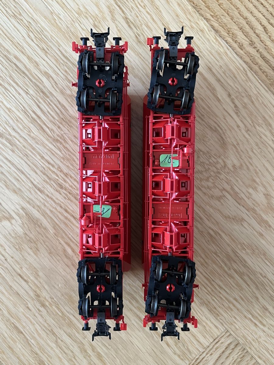 Märklin Modellini di ferrovie: 2 Schüttgutwagen Facns DB Märklin – Usato da Basel venduto da Re620_11627 4