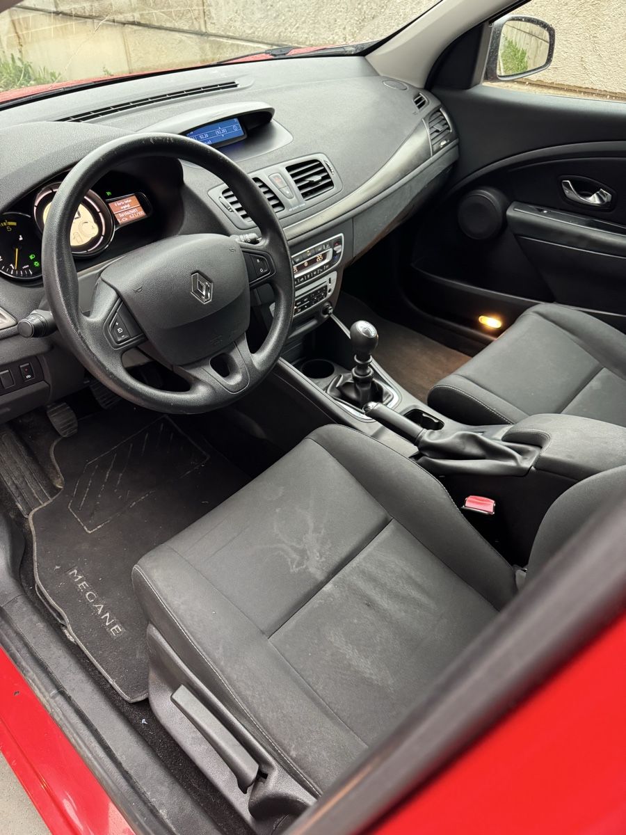 Renault Automobili: Renault Megane 1.5 dci – Usato da Niederönz venduto da inf_2v68 3