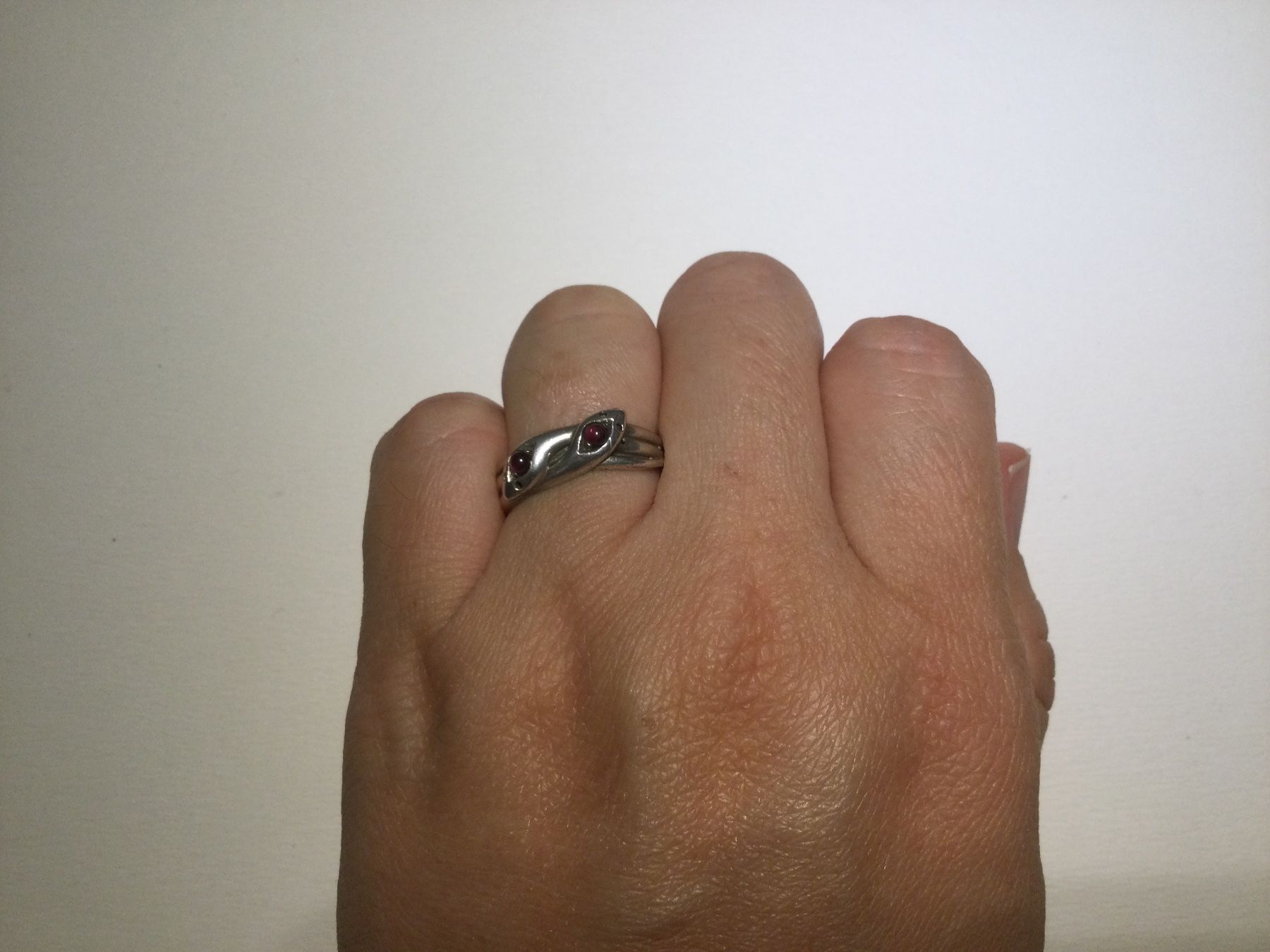 Anelli: Schöner Silber Schlang Ring mit zwei rote Steinen – Usato da Niederhasli venduto da YHHC 5