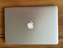 MacBook Air 13 Zoll mit OS Big Sur