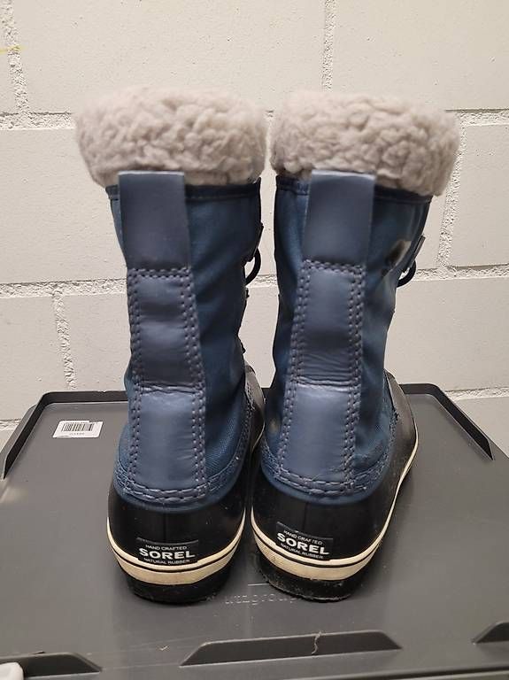 Schuhe für Jungen: Sorel Winterstiefel Gr. 35 – Gebraucht aus Münchenbuchsee von Lightning11 3
