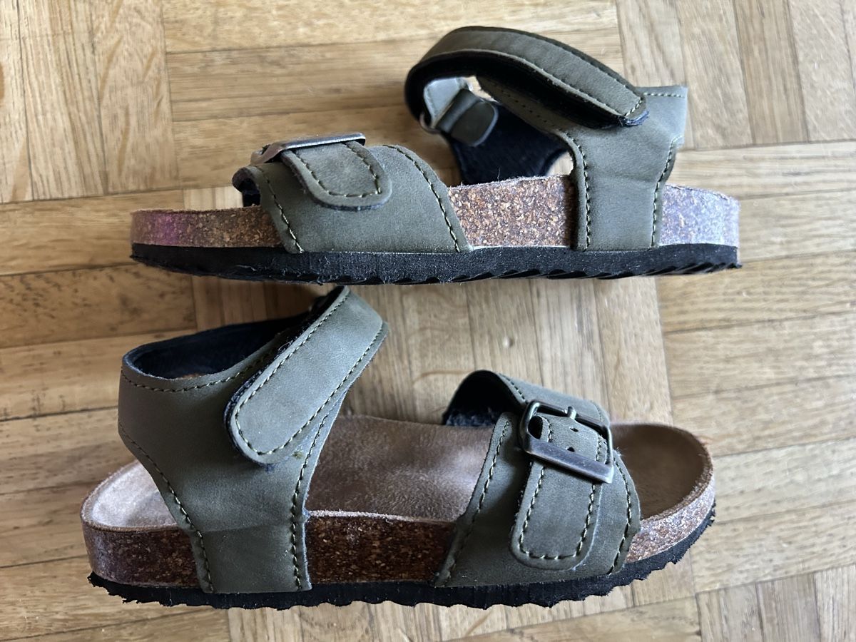 Scarpe per ragazzi: Sandales / taille 26-27 – Usato da Meyrin venduto da Bronx86 1
