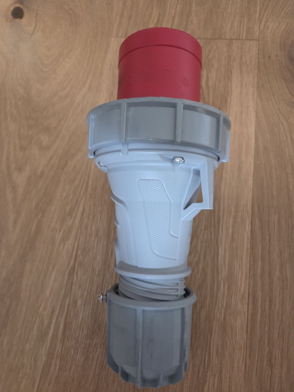 Alimentazione elettrica: Stecker CEE63 – Nuovo (secondo la descrizione) da Rueun venduto da Ktrr