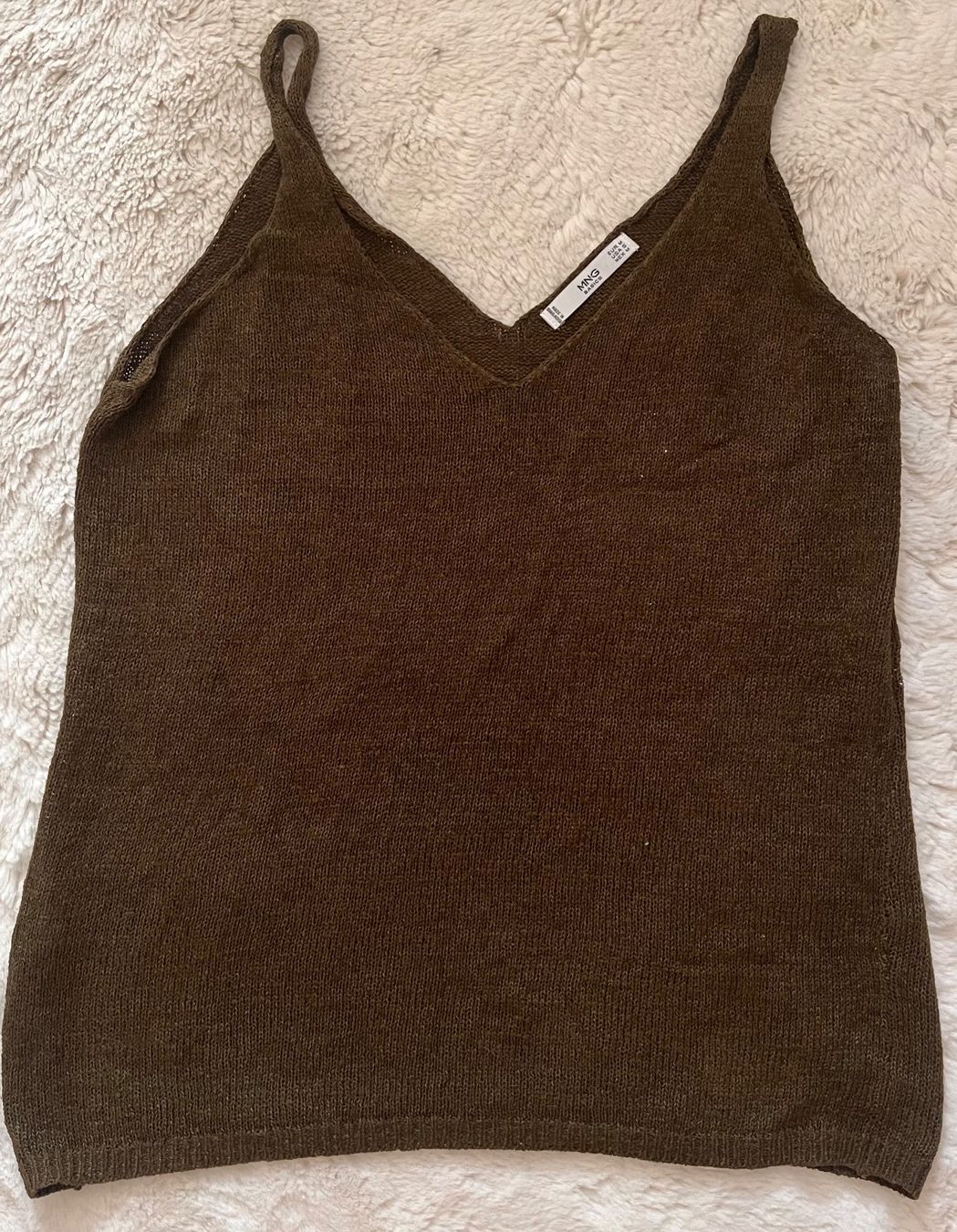 Mango Top: top vert kaki – Usato da Bernex venduto da claraaaa4 1