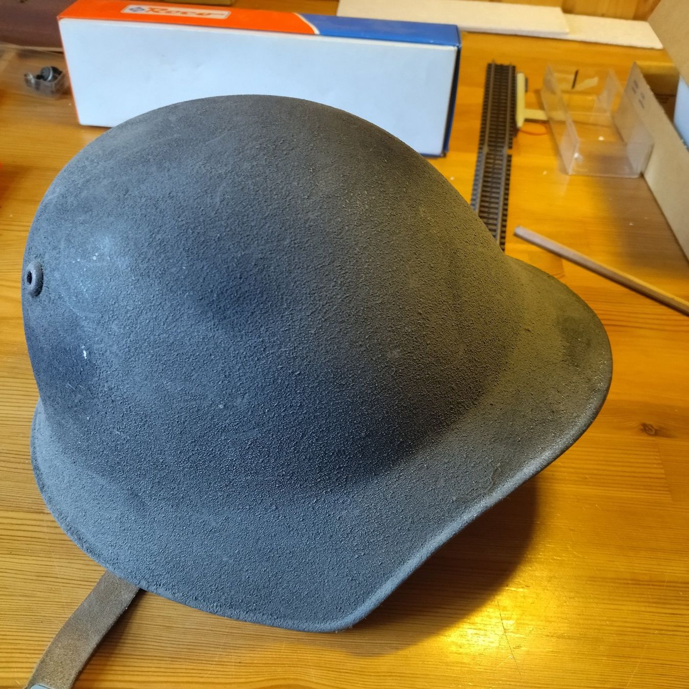 Schweizer Armee Uniformi & Effetti personali: Schweizer Stahlhelm – Usato da Basel venduto da BeanieUp 1