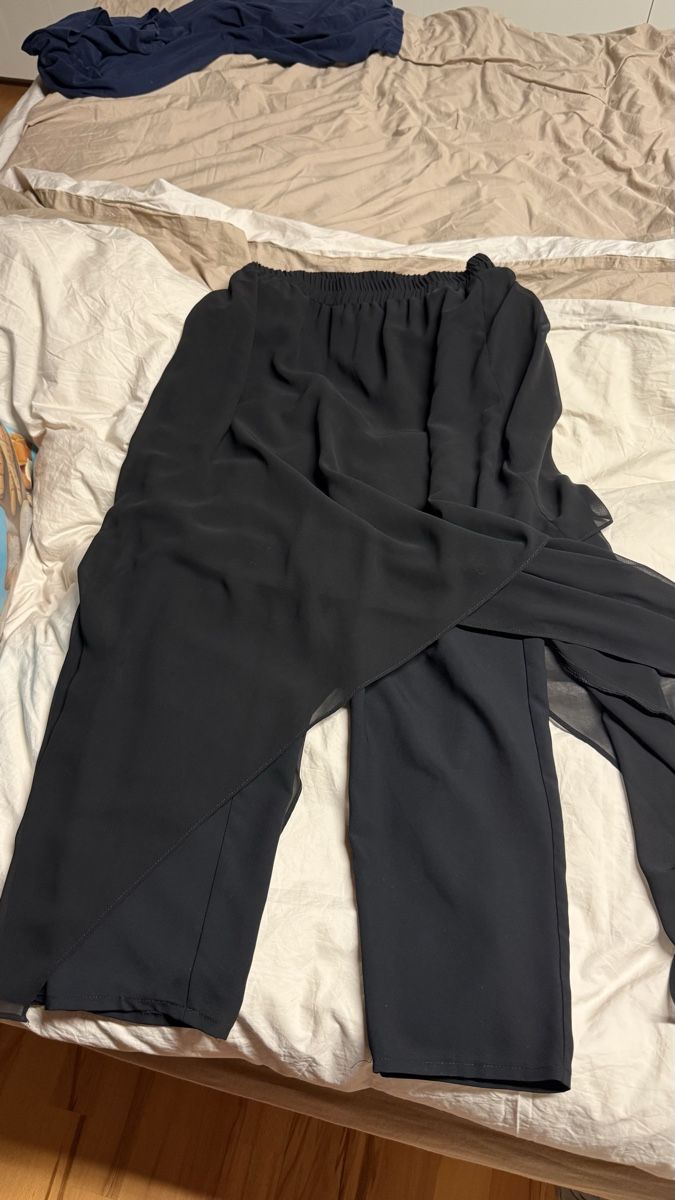 Hosen: Sakkos/Alibaba /Harem Hose gr 38 – Gebraucht aus Haslen GL von rana04
