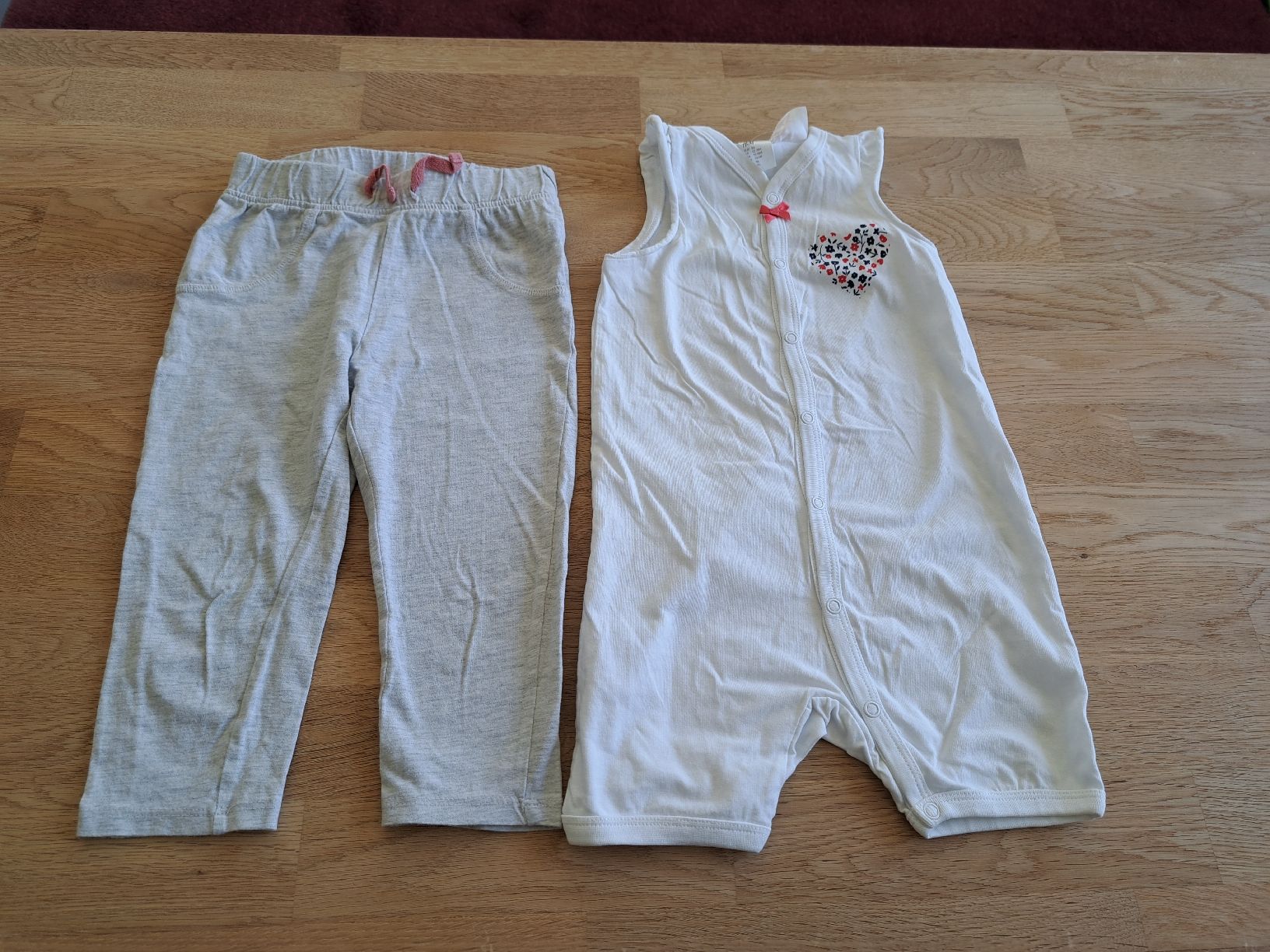 H&M Pigiama & Simili: Pyjama 86 + Leggings 86/92 – Usato da Bergdietikon venduto da Staphylococcus