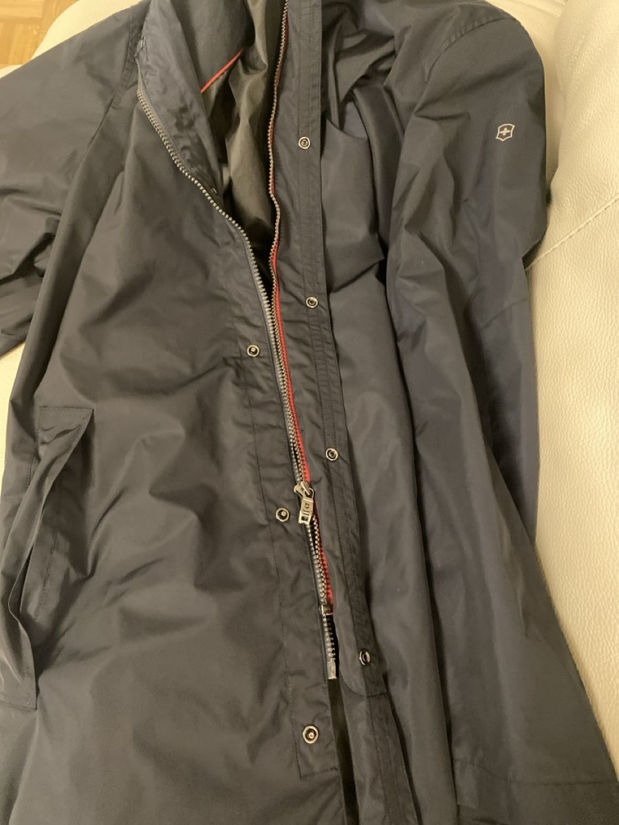 Cappotti: Victorinox Mantel gr L – Usato da Ibach venduto da Tina55 7