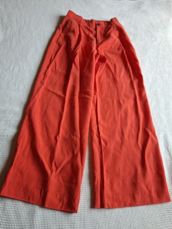 Pantalon rouge fluide taille XS marque Zara 