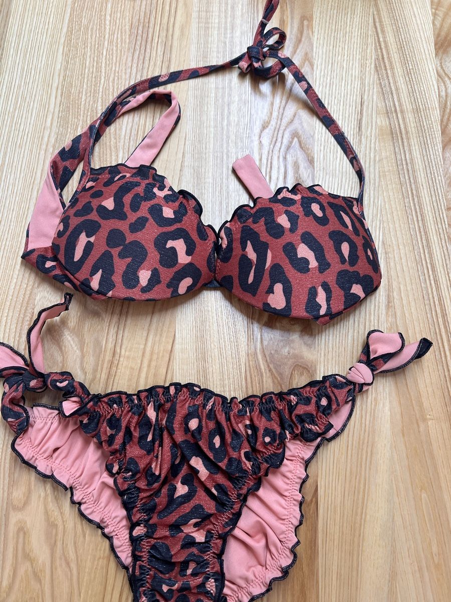 Calzedonia Badekleider & Bikinis: Leopard Print Bikini Set – Gebraucht aus Erlenbach ZH von Ma.Pi