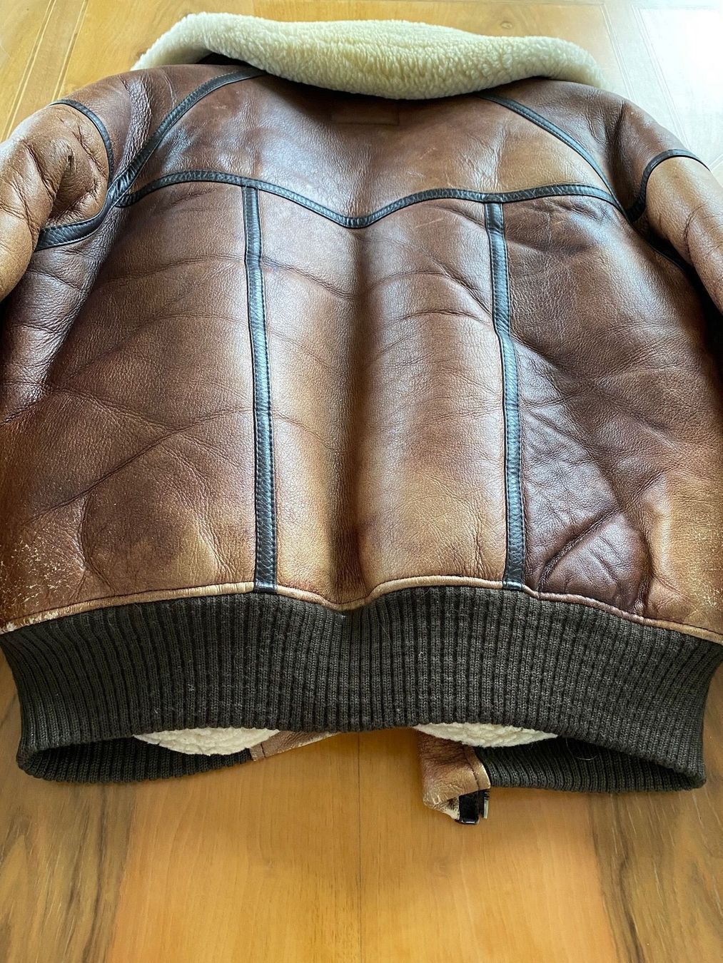 Giacche: lammfelljacke alte B6 original pilotenjacke – Usato da Oetwil am See venduto da kisten 3