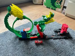 Hot Wheels City Drachen-Angriff Looping