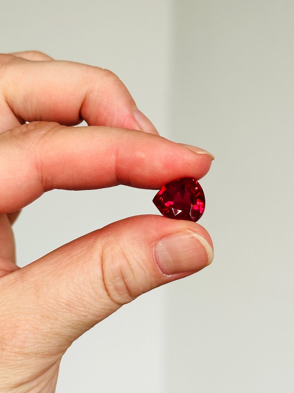 Pietre preziose: 10.99 Cts Certified – Nuovo e nell'imballaggio originale da Genève venduto da AWWA 4