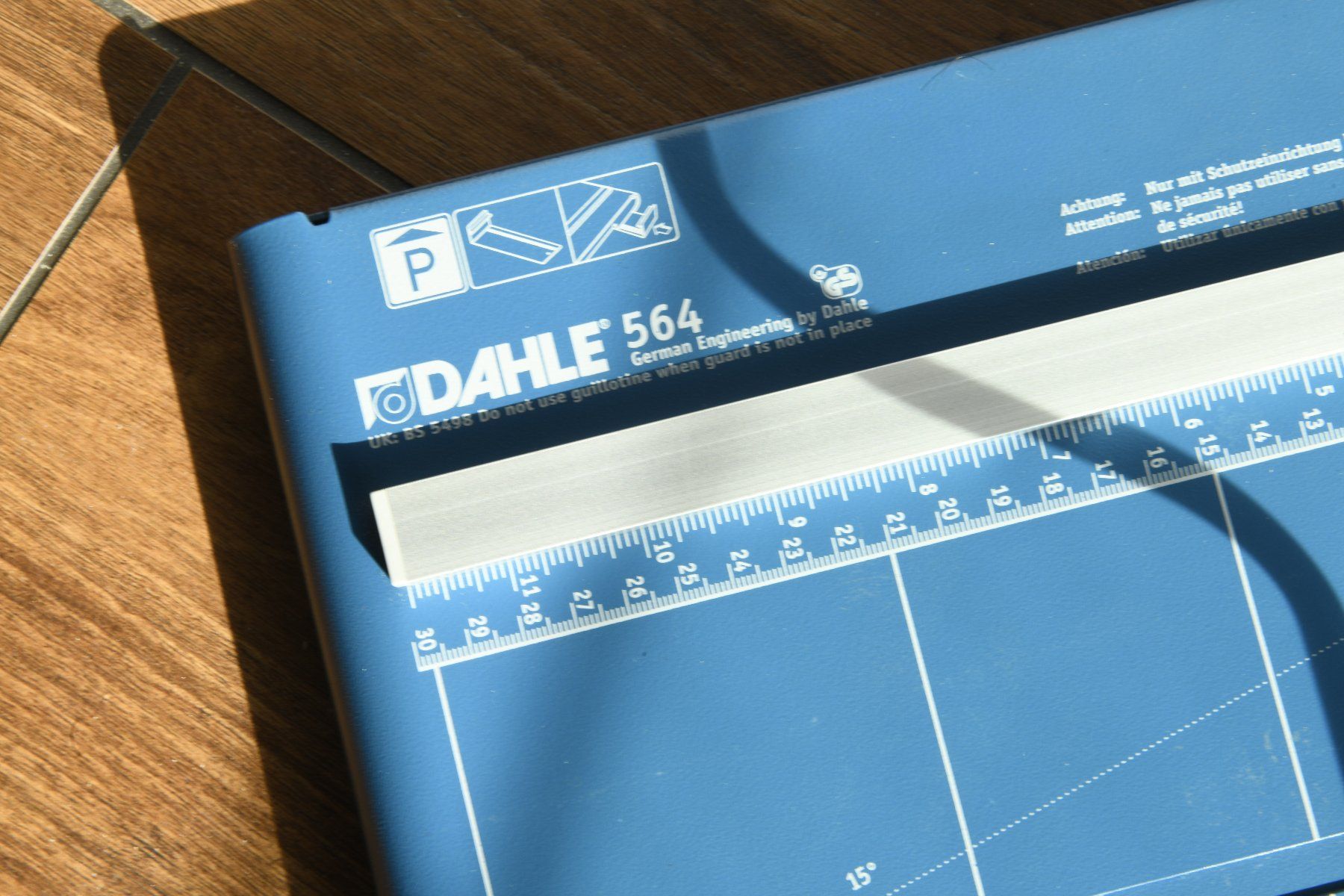 Tutti gli attrezzi: DAHLE 564 Hebelschneider / Massicot A4 – Usato da La Tour-de-Peilz venduto da frog59 1