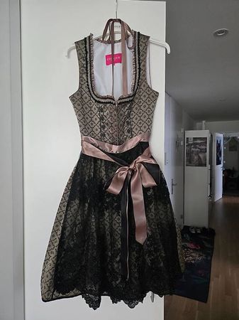 Krüger Dirndl Gr. 36