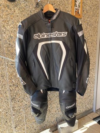 Combi cuir, Alpinestars Motegi, 2 pièces *SALE*