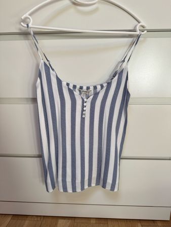 Haut blanc et bleu 