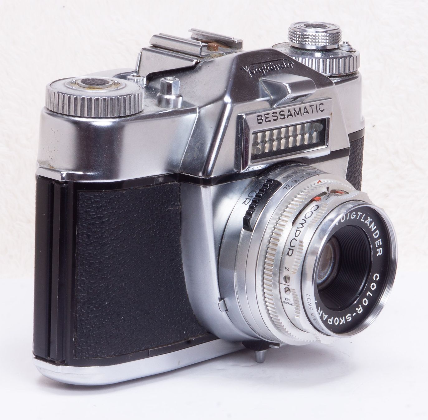 Voigtländer Fotocamera: Voigtländer BESSAMATIC – Usato da Zürich venduto da phueni 2