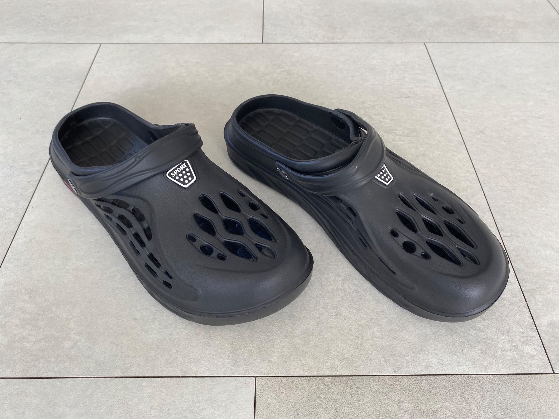 Scarpe da uomo: Sandalen mit Halter Gr.43 (Fuss 28cm) – Nuovo e nell'imballaggio originale da Spreitenbach venduto da Brockiland-Flohmarkt 3