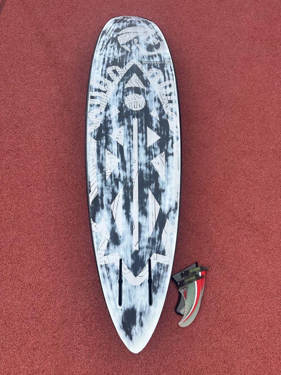 Tavole da surf e di nuoto: Surfboard RRD wavetwin 74 limited edition  – Usato da Lenzburg venduto da Nokaoi 3