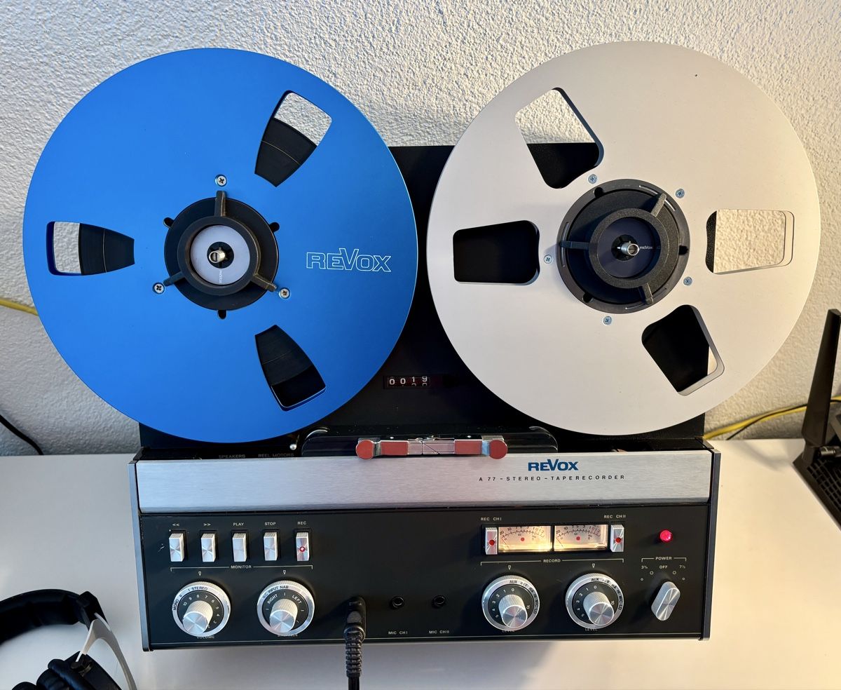 Revox Apparecchi a nastro: Spulentonbandgerät Revox A 77 MK lV – Usato da Schaffhausen venduto da Transistor