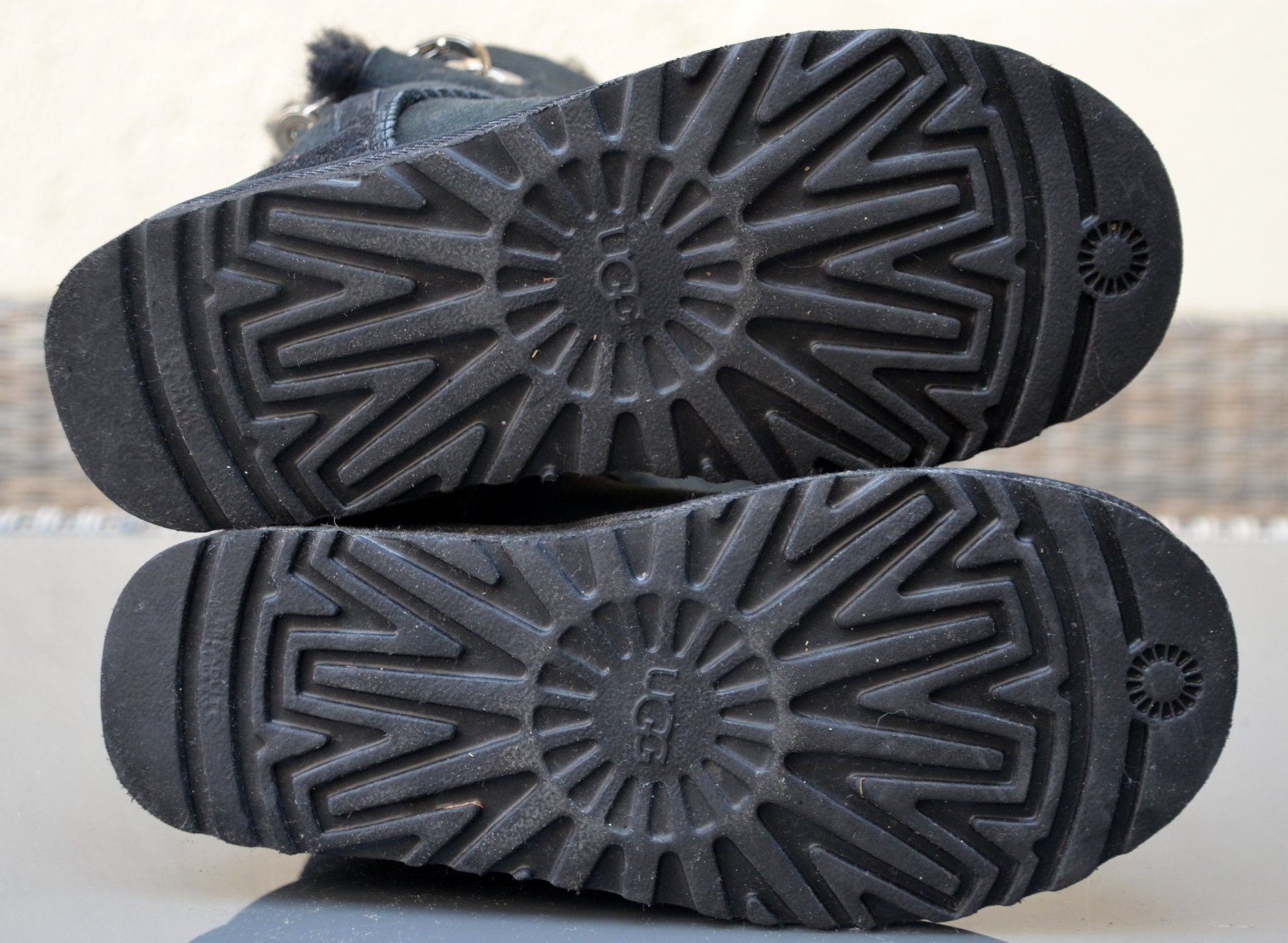 Ugg Scarpe da donna: Boots / bottes UGG .37 – Usato da Collonges venduto da arashee 5