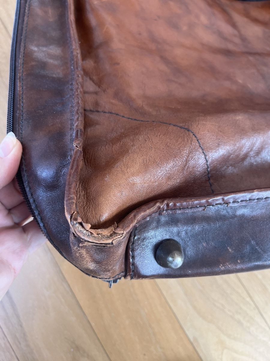 Valigie: Edler Reisekoffer aus Echtleder – Usato da Bottmingen venduto da Artisane13 3