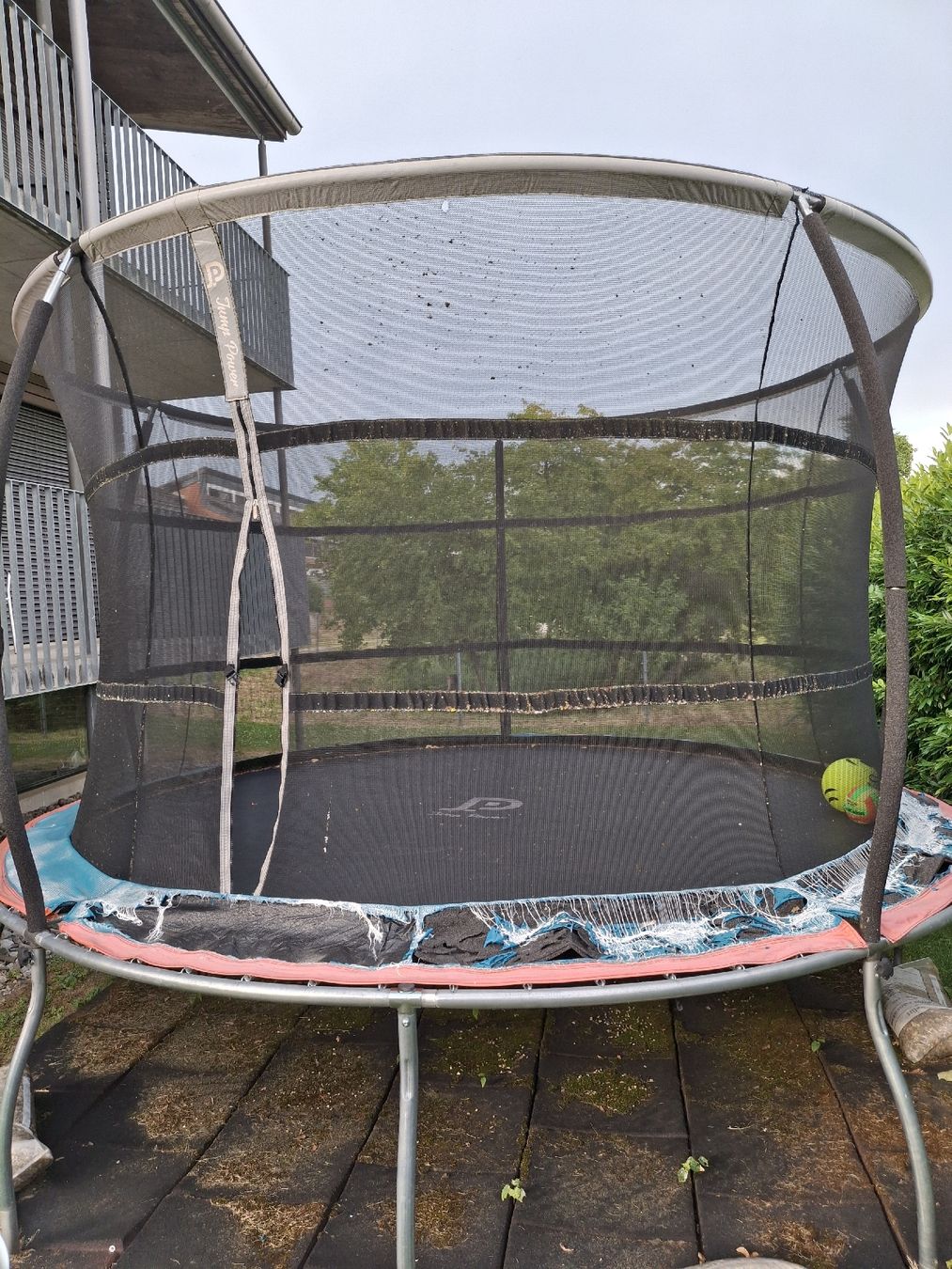 Trampolines: JumpPower – D'occasion à Brütten par BE68KO