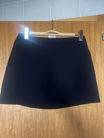 Magnifique jupe courte kookai neuve taille 38